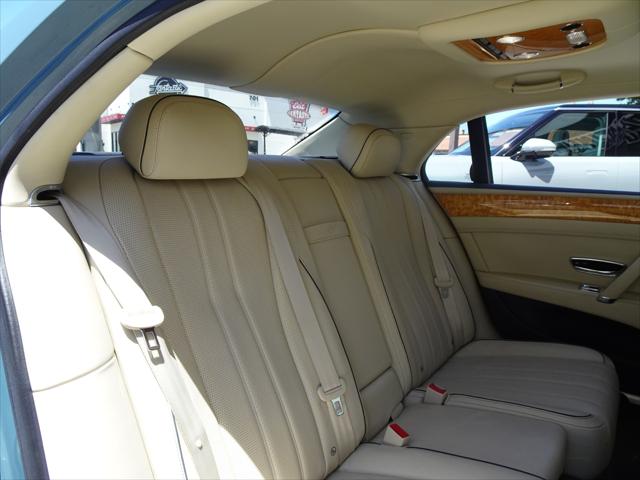 2014 Bentley Flying Spur Sedan