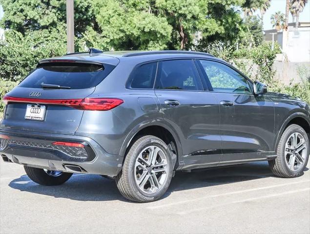 2026 Audi Q5 Premium TFSI quattro S tronic