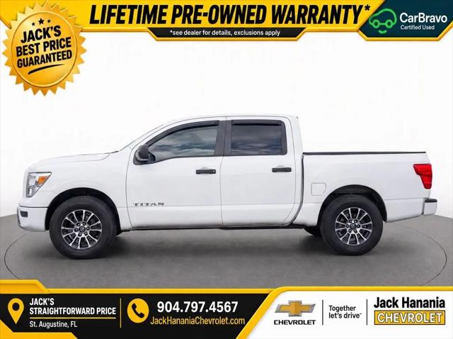 2022 Nissan Titan Crew Cab SV 4x2
