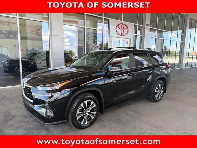 2023 Toyota Highlander XLE for sale in Somerset, KY