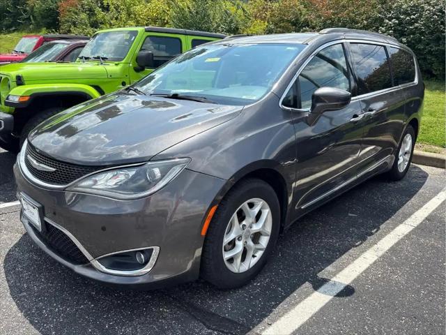 2017 Chrysler Pacifica Touring-L for sale in Greenwood, IN