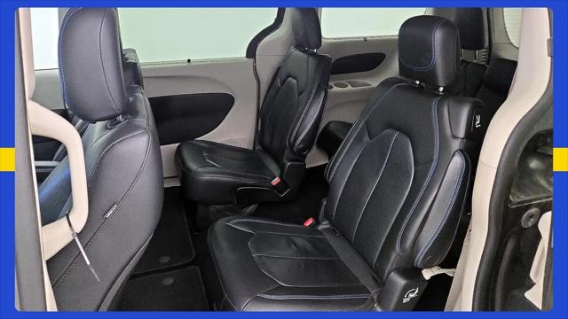 2021 Chrysler Pacifica Touring L AWD