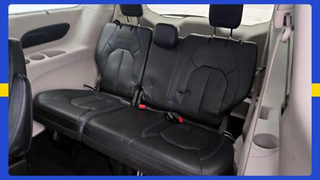 2021 Chrysler Pacifica Touring L AWD