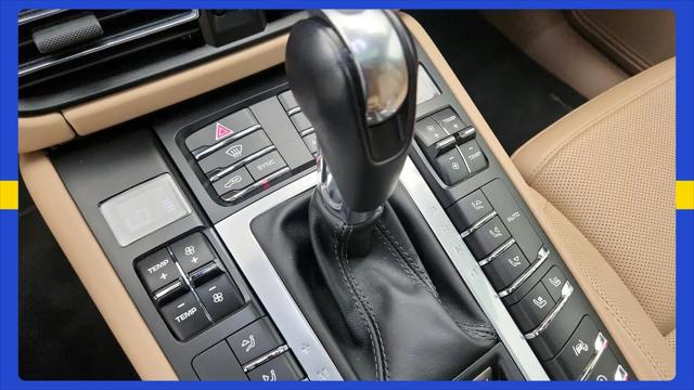 2020 Porsche Macan Macan