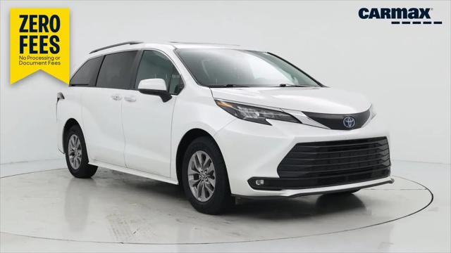2025 Toyota Sienna XLE for sale in Charleston, SC