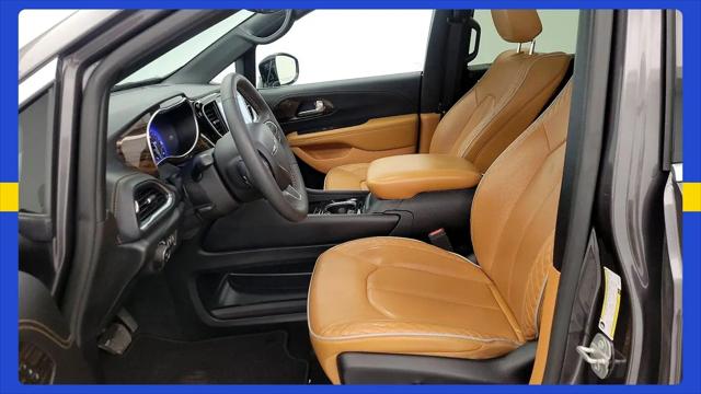 2023 Chrysler Pacifica Pinnacle AWD