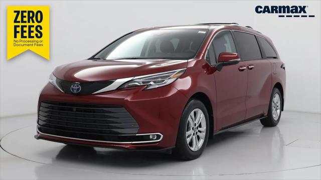 2023 Toyota Sienna Platinum for sale in Indianapolis, IN