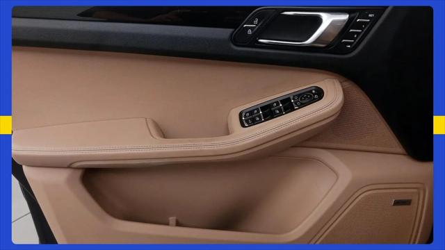 2020 Porsche Macan Macan
