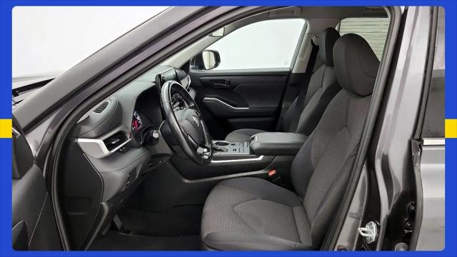 2021 Toyota Highlander LE