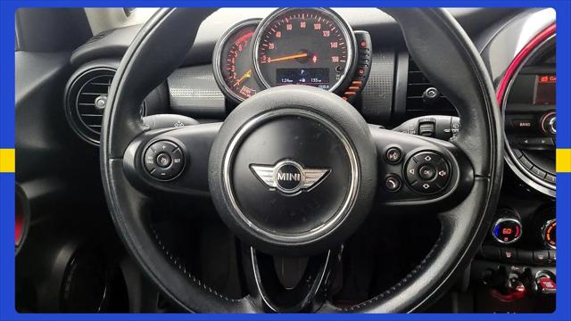 2016 MINI Hardtop Cooper