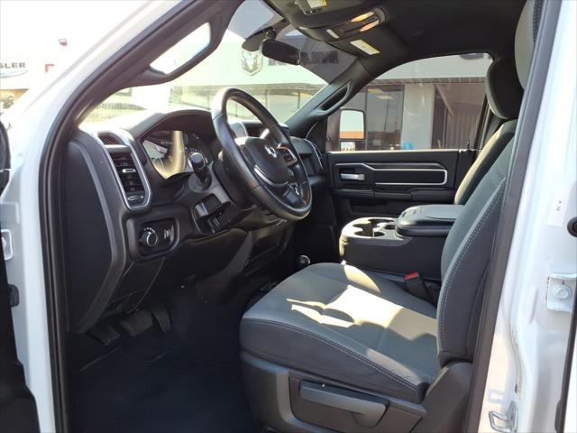 2024 Ram 3500 Tradesman/SLT/Laramie/Limited