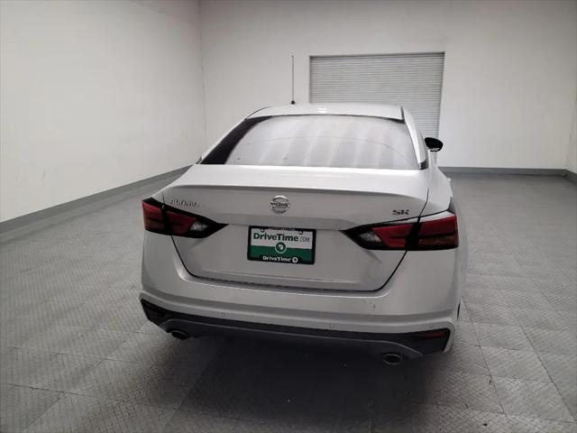 2021 Nissan Altima SR FWD