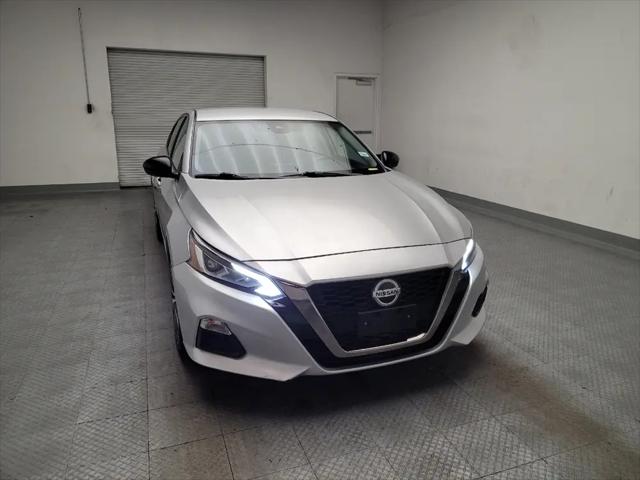 2021 Nissan Altima SR FWD
