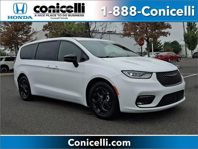 2024 Chrysler Pacifica Hybrid S Appearance Pkg for sale in Conshohocken, PA