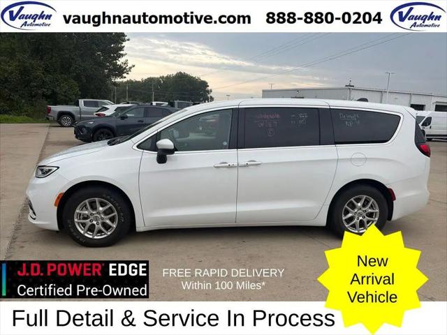 2023 Chrysler Pacifica Touring L for sale in Ottumwa, IA