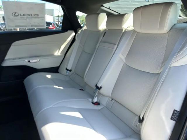 2026 Lexus ES 350 Premium