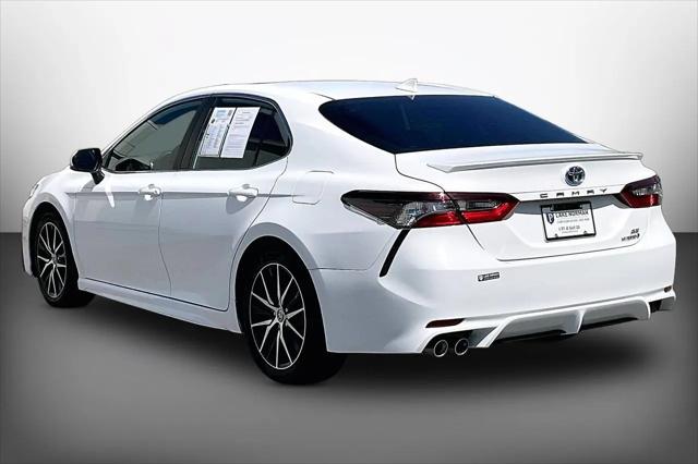 2024 Toyota Camry SE