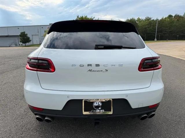2015 Porsche Macan S