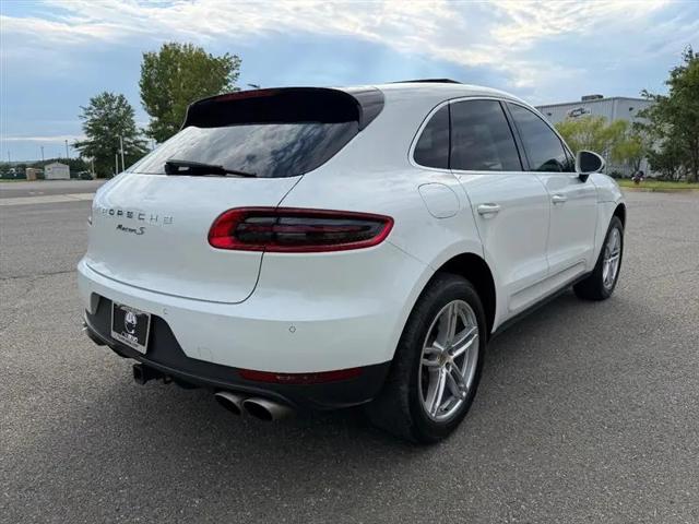 2015 Porsche Macan S