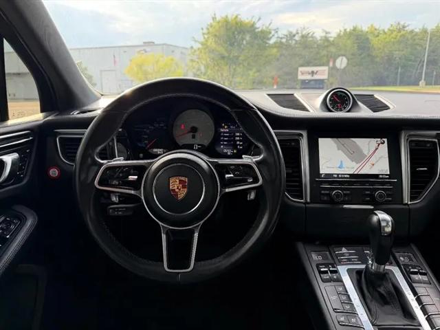 2015 Porsche Macan S