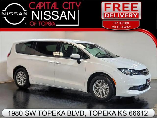 2023 Chrysler Voyager LX for sale in Topeka, KS
