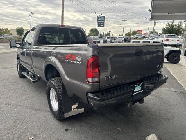 2004 Ford F-350 LARIAT