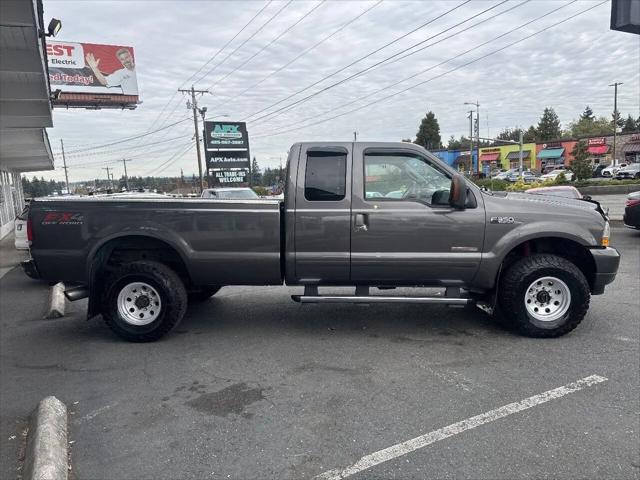 2004 Ford F-350 LARIAT