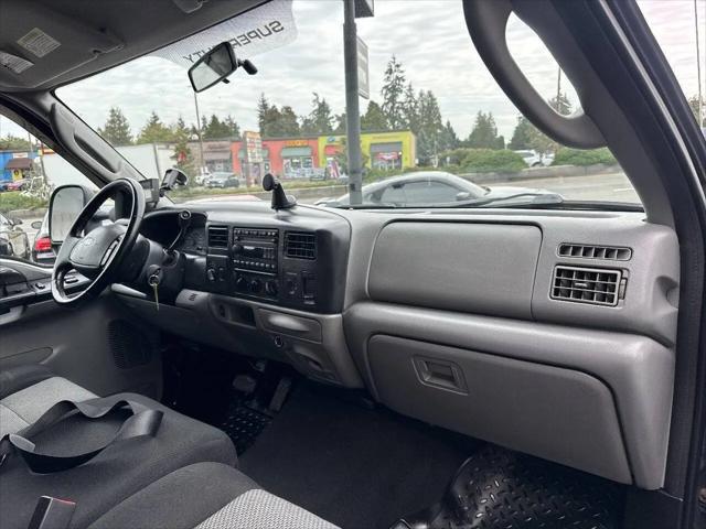 2004 Ford F-350 LARIAT