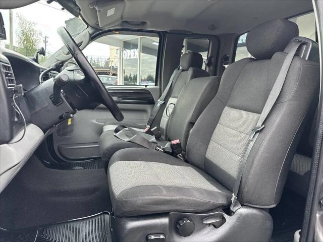 2004 Ford F-350 LARIAT