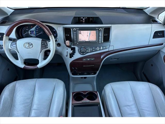 2011 Toyota Sienna Ltd
