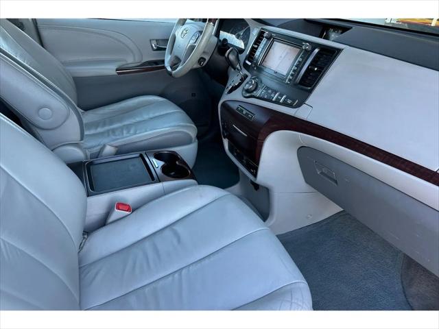 2011 Toyota Sienna Ltd