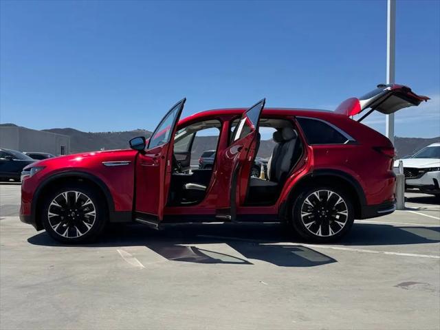 2024 Mazda X-90 Premium