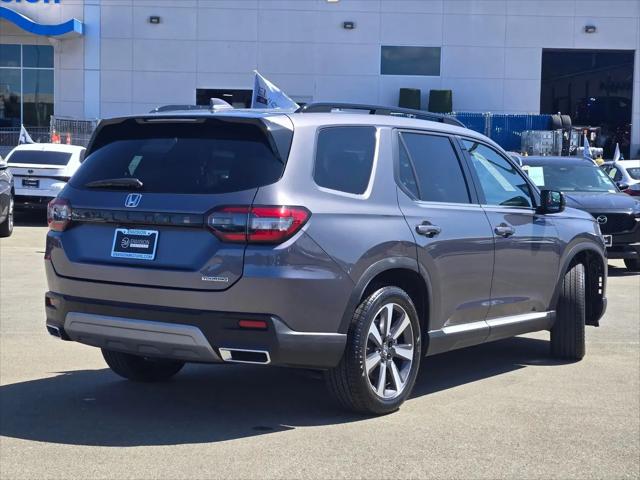 2025 Honda Pilot Touring