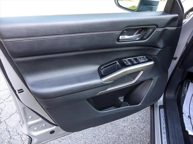 2023 Nissan Pathfinder Platinum 4WD