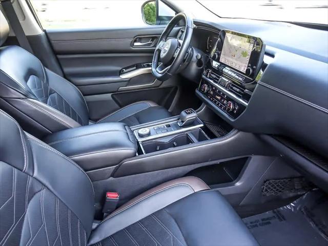 2023 Nissan Pathfinder Platinum 4WD