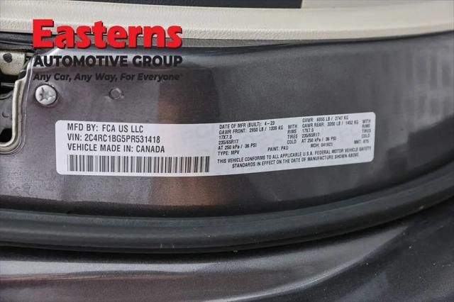 2023 Chrysler Pacifica Touring L