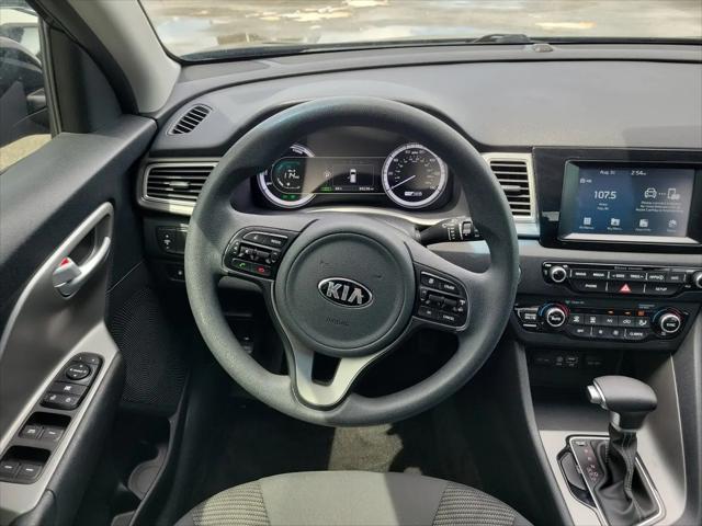 2017 Kia Niro LX