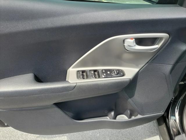 2017 Kia Niro LX