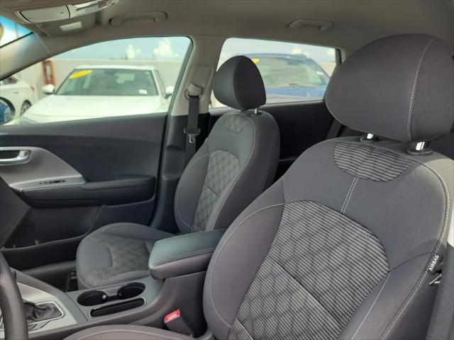 2017 Kia Niro LX
