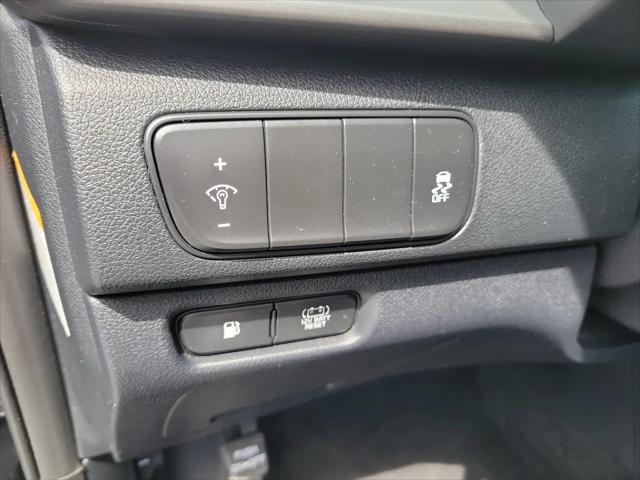2017 Kia Niro LX