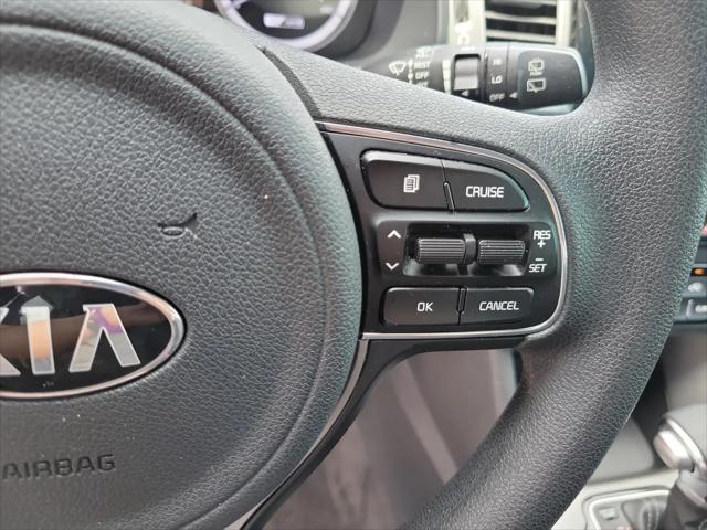 2017 Kia Niro LX