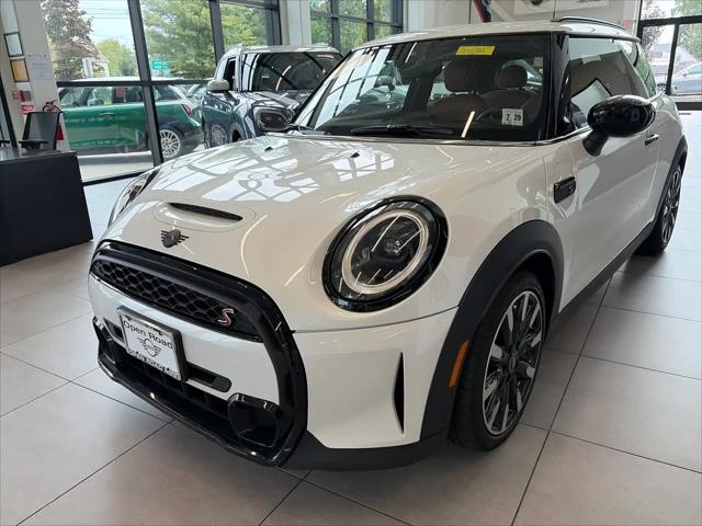 2024 MINI Hardtop Cooper S