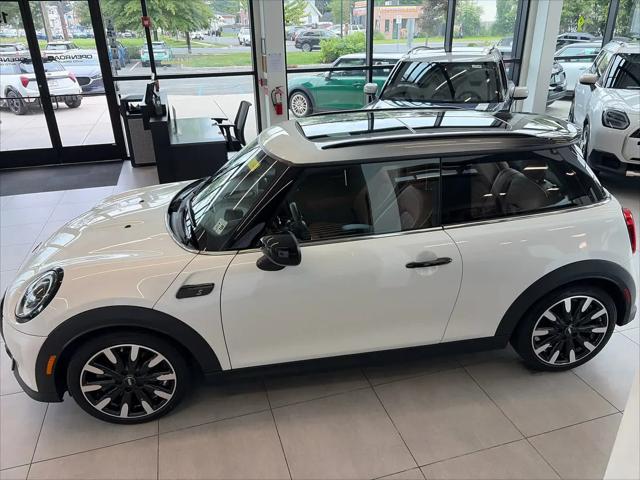 2024 MINI Hardtop Cooper S