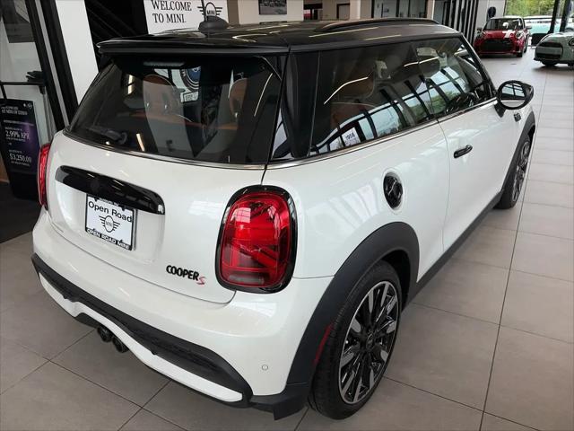 2024 MINI Hardtop Cooper S