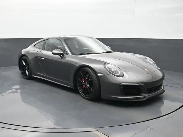 2019 Porsche 911 Carrera 4S