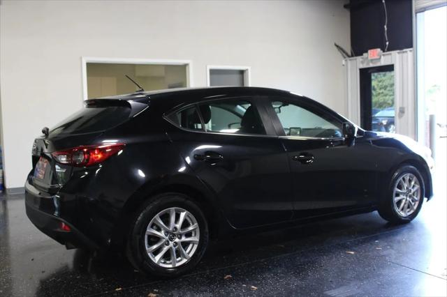 2016 Mazda Mazda3 i Sport
