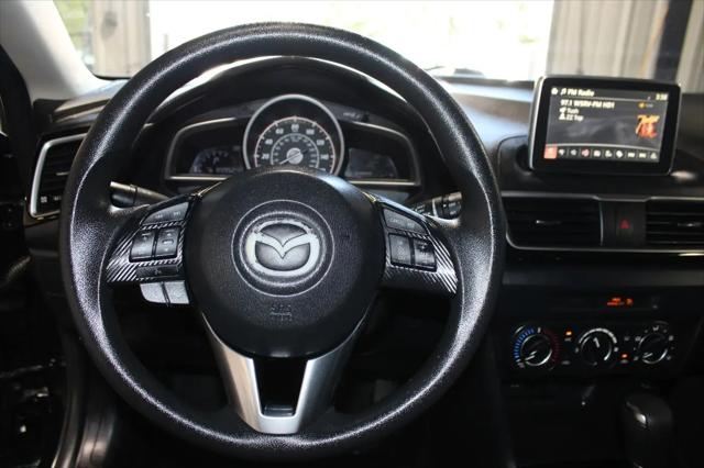 2016 Mazda Mazda3 i Sport