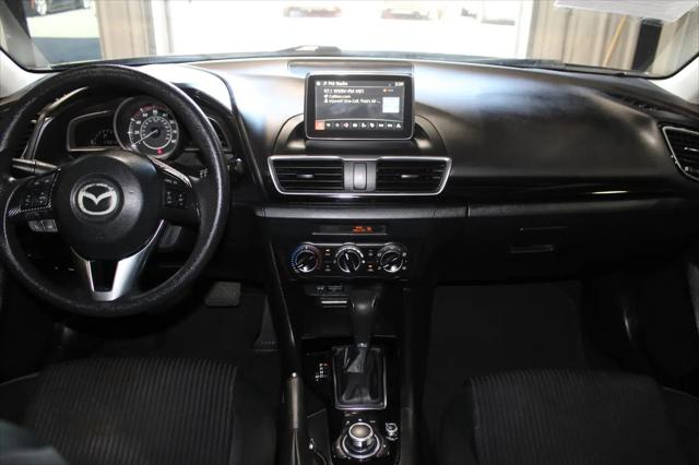 2016 Mazda Mazda3 i Sport