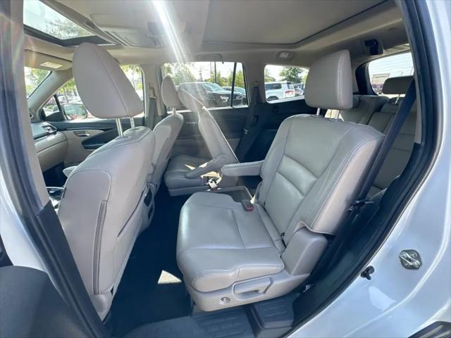 2020 Honda Pilot AWD Elite