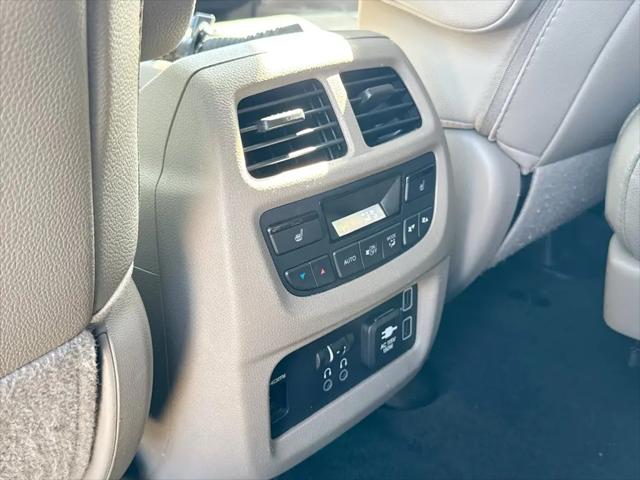 2020 Honda Pilot AWD Elite